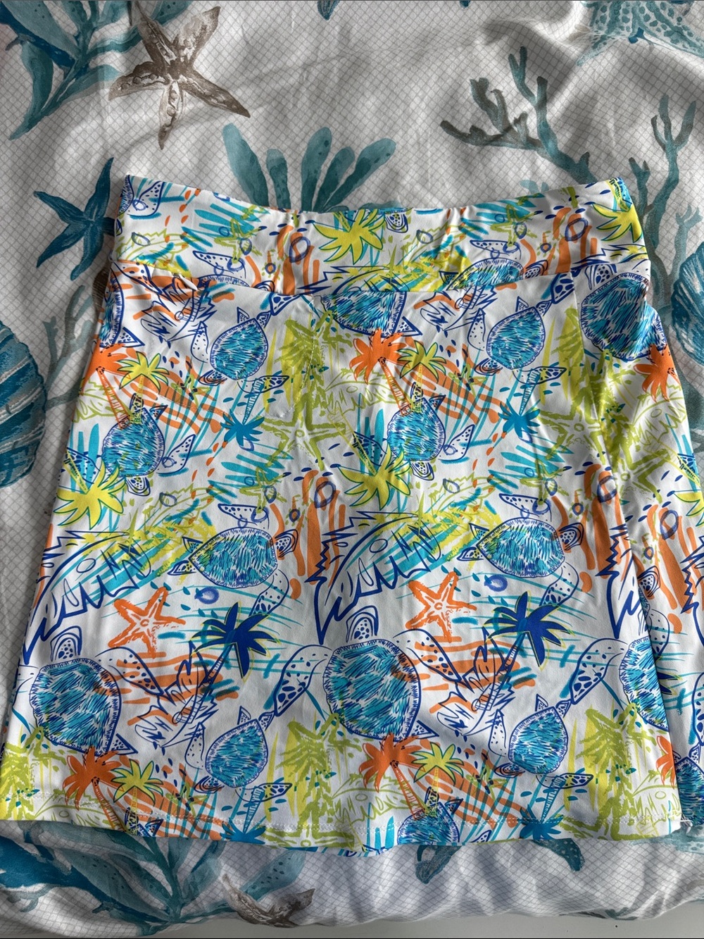 Lulu B- Women’s Tropical Tile Print Skort - Multicolor